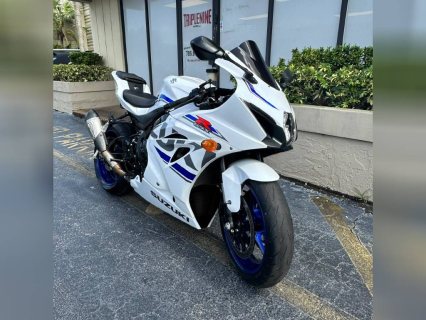 2018 suzuki gsxr 1000rr whatsapp: +639623520979