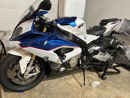 2016 bmw s 1000rr  whatsapp: +639623520979