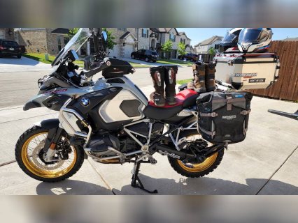 2018 bmw r 1200gs adventure  whatsapp: +639623520979