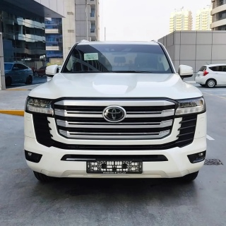 2022 Toyota Land Cruiser GXR 29000KM Gcc 1