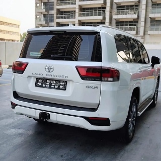 2022 Toyota Land Cruiser GXR 29000KM Gcc 4