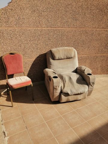 التخلص من الاثاث القديم رمي المخلفات بالرياض 0557764683  2