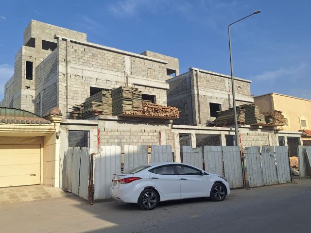   بناء ملاحق خارجية 