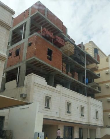   بناء ملاحق خارجية  3
