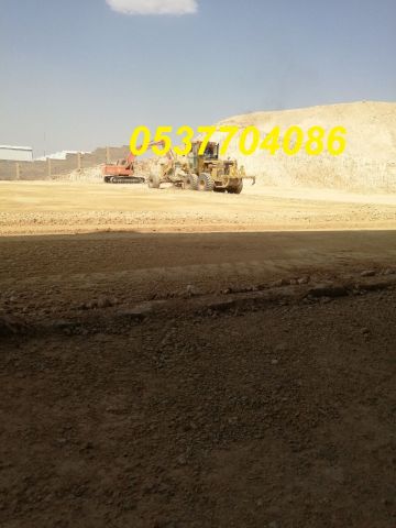   تنفيذ أعمال السفلتة و الطرق و واجهات المحلات بالرياض 086 704 37 3