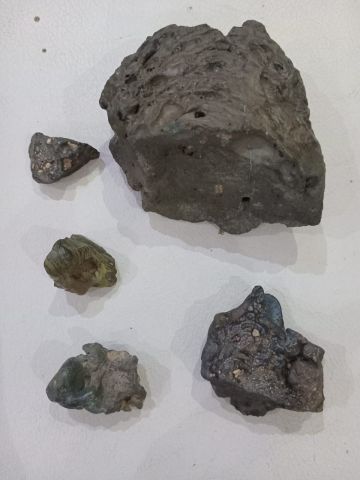 احجار نيزك للبيع 6