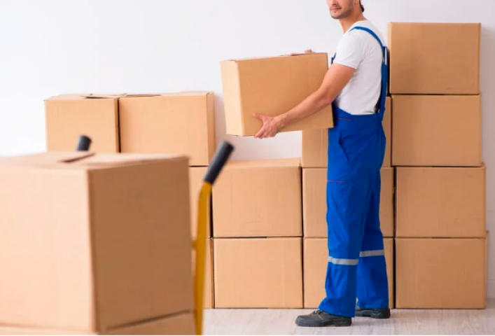Storage company in Dubai