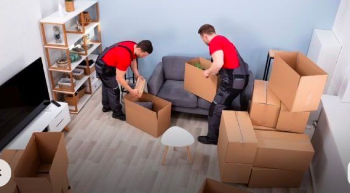 Commercial Warehouse storage in Dubai UAE