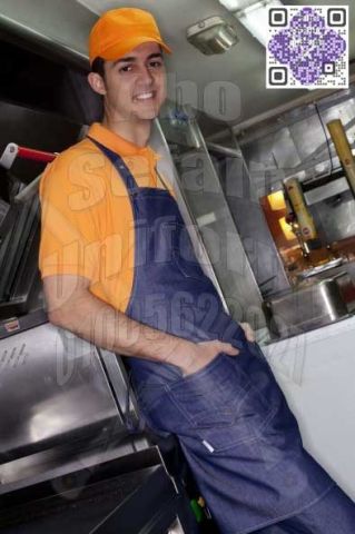 Restaurant and cafe uniforms-أفضل تصميمات الزى الموحد للمطاعم  10