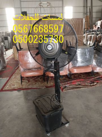   تأجير كنب جلد ابيض ,كراسي فندقية , طاولات طعام وبوفيه , طاولات  8