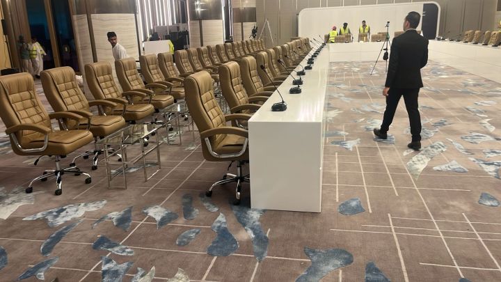  تأجير كنب جلد ابيض,مكيفات دولاب ,جلسات شعبية 