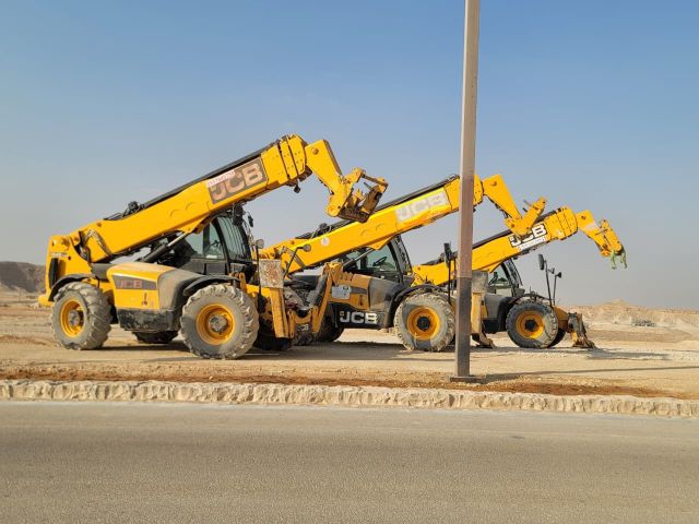 رافعات شوكية للايجار سيزرلفت للايجار مان لفت للايجار معا إنجاز تو 6