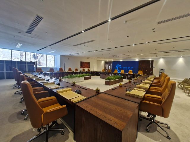   تأجير مراوح رذاذ ,مكيفات صحراوية,مظلات ,جلسات مودرن 7