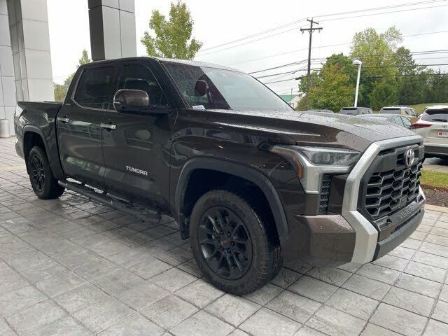 2022 Toyota Tundra Limited CrewMax Cab 4WD 3
