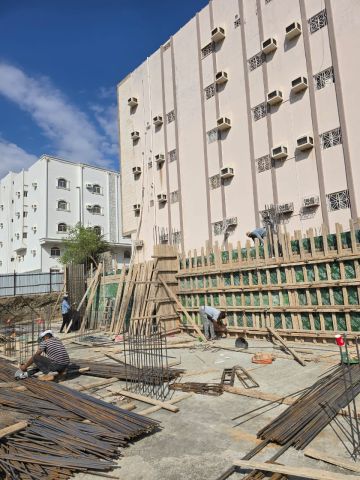 شركة R E عقار… التزام، جودة، تسليم في الميعاد