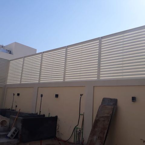  سواتر بلاستيك ملون عالية الجودة مع ضمان