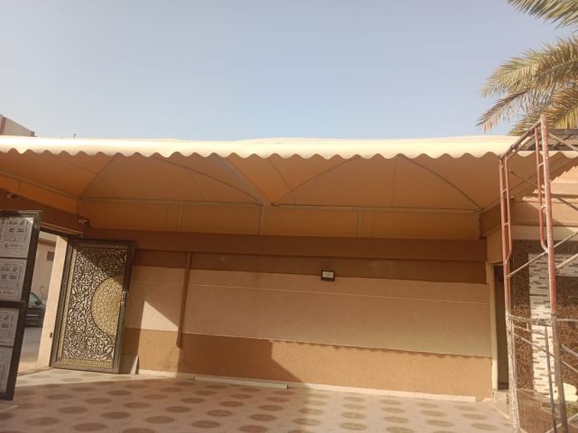  مظلات راقية للفلل والحدائق – قماش PVC ضد الشمس والمطر 2