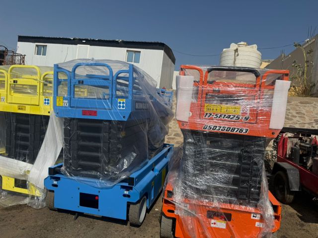 رافعه مقصيه 6متر 8متر 10متر 12متر 14متر16متر كهرباء للايجار  5