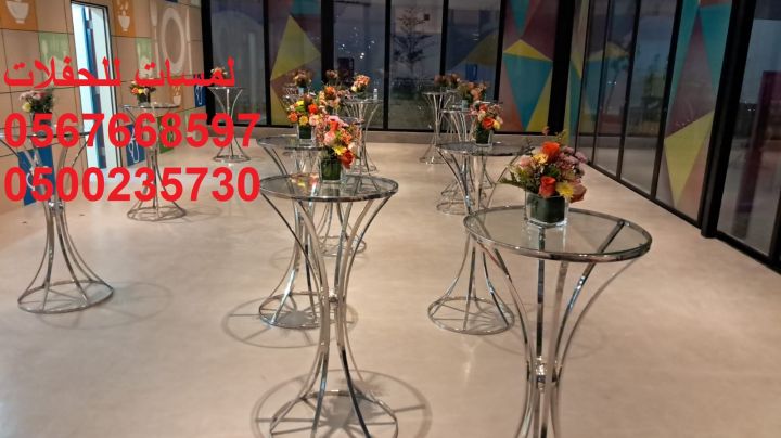  معارض , طاولات طعام خشب ,جلسات ,مظلات 9