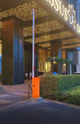 بوابة مواقف السيارات بكفاءة عالية 2