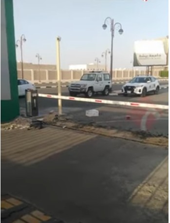 بوابات مرور سيارات بوابه مواقف امنية الكترونية  بوابات دخول و خرو 8