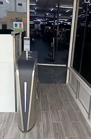 بوابة مرور افراد بوابات امنية ذكية بوابه دخول و خروج  4