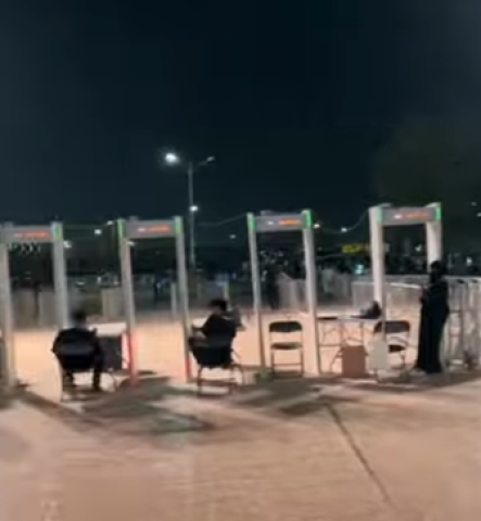 بوابة كشف معادن بوابات تفتيش امنية عالية الحساسيه  7