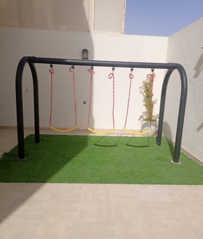 مراجيح جدارية وثنائية وثلاثية بتصاميم آمنة  4