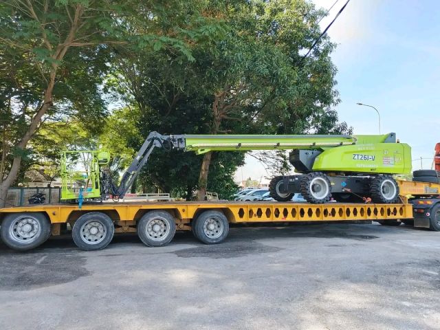 سيزرلفت ومان لفت ورافعات شوكية وجي سي بي عرجاء وبوم لفت للايجار 2