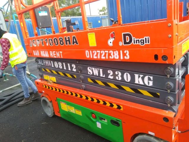 سيزرلفت ومان لفت ورافعات شوكية وجي سي بي عرجاء وبوم لفت للايجار 4