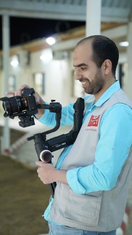 مصور بخبرة قوية في تصوير الحفلات والمعارض والمؤتمرات 3