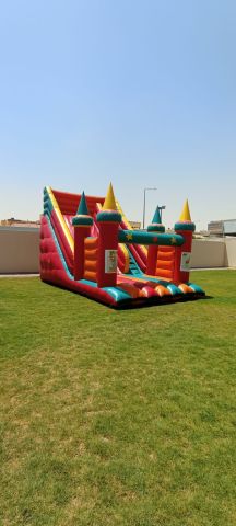 ملعب صابوني نطيطات زحاليق مائيه 