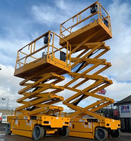 رافعات شوكيه للايجار سيزرلفت للايجار في جده 2026 10