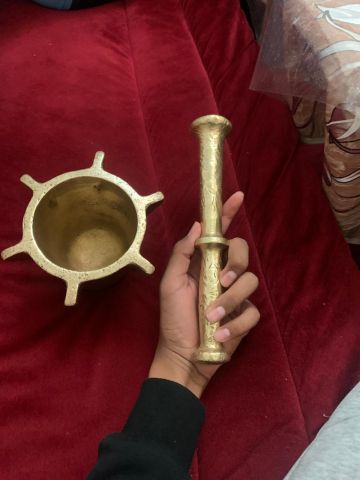 هاون ومدقه مصنوعاه من النحاس  5