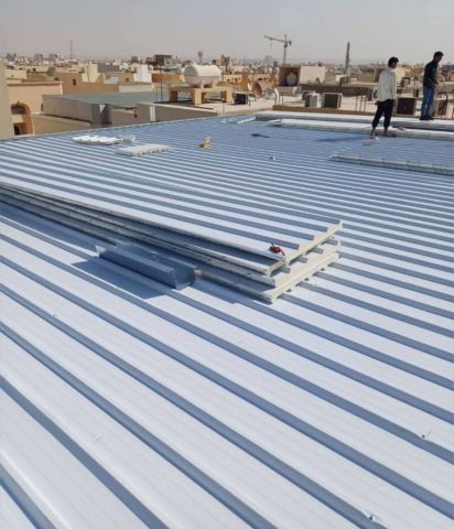 تركيب سنادويش بنل ملاحق غرف مستودعات الرياض 6