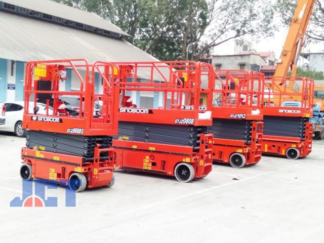 سيزرلفت للايجار  8متر 10متر 12متر14متر للايجار جده الرياض الدمام  2