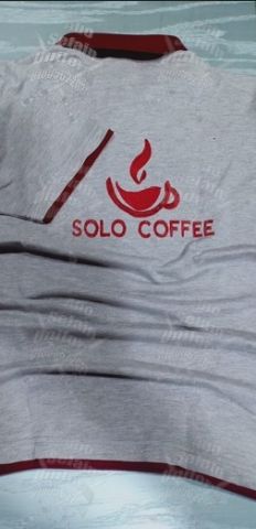 تى شيرت بولو بـ ألوان و تصميمات متعددة -أفضل تصميمات الزى الموحد 10