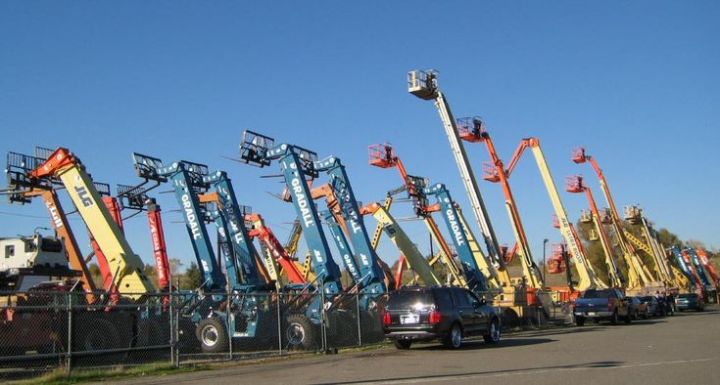 تاجير رافعات شوكيه فوركلفت للايجار  2