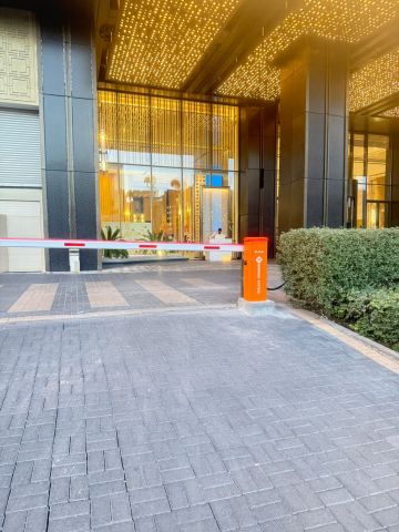 بوابات مرور سيارات إيطالية بتقنية متطورة وتصميم راقي،  2