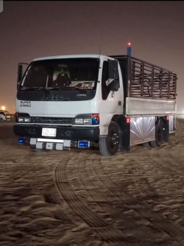 دينا طش الأثاث القديم بالرياض 0َ507019022 