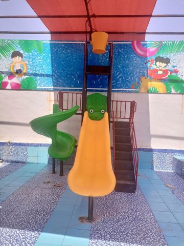 ألعاب مسابح و ألعاب مائية للأطفال 5
