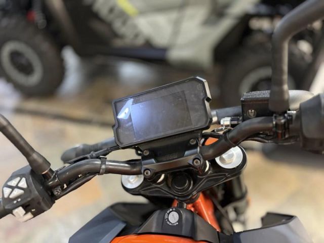 2023 KTM 390 Duke WhatsApp +17203061962 3