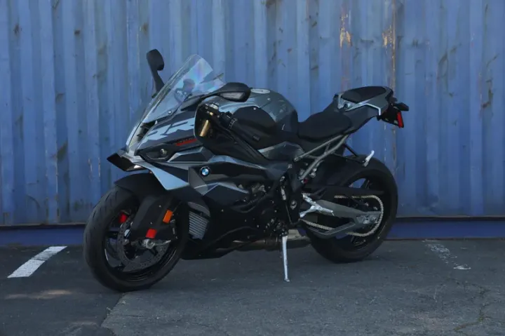2026 BMW S 1000 RR  WhatsApp +17203061962 3