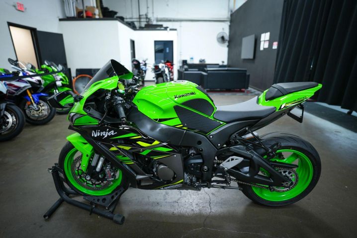 2018 Kawasaki Ninja ZX-10R ABS KRT Edition 4