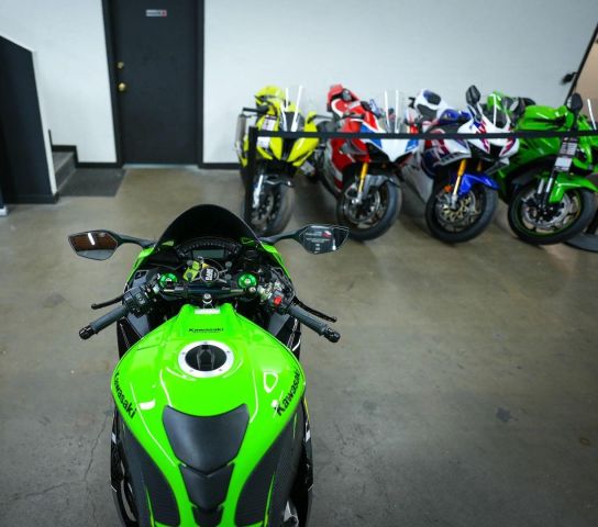 2018 Kawasaki Ninja ZX-10R ABS KRT Edition 5