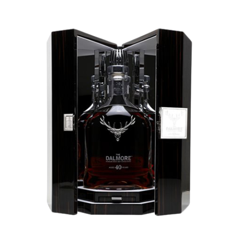 ويسكي "دالمور" (Dalmore) المعتق لمدة 40 عاماً