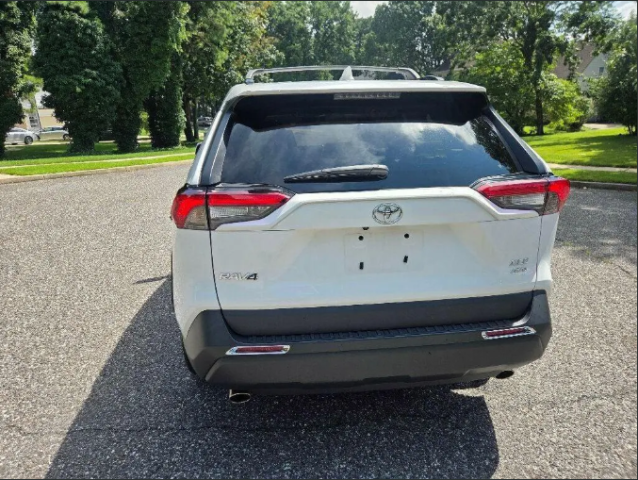 2025 Toyota RAV4 XLE Full Option Gulf Model 4