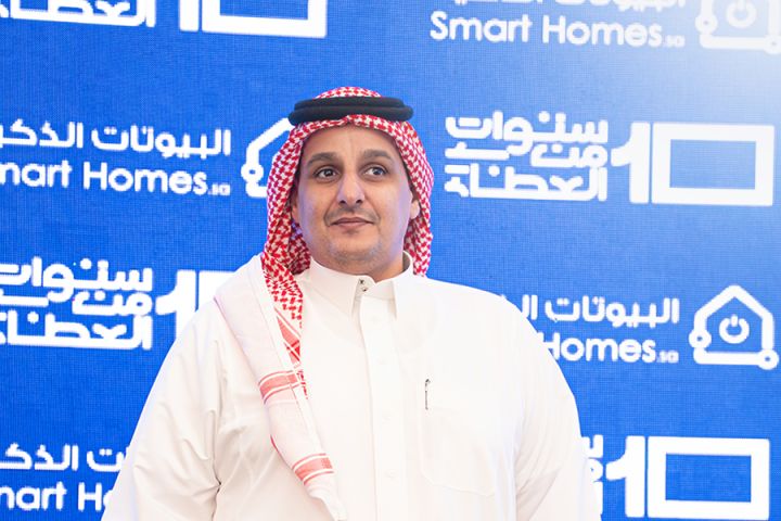 المعتز العرابي يواصل دعم الأعمال والمبادرات الخيرية