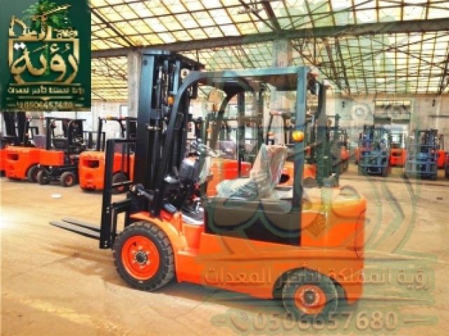 فوركلفت 2طن للإيجار في جدة والرياض | رافعة شوكية | Forklift