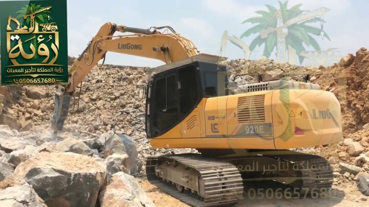 بوكلين CAT 200 للإيجار في القصيم وحائل | حفار | Excavator 2